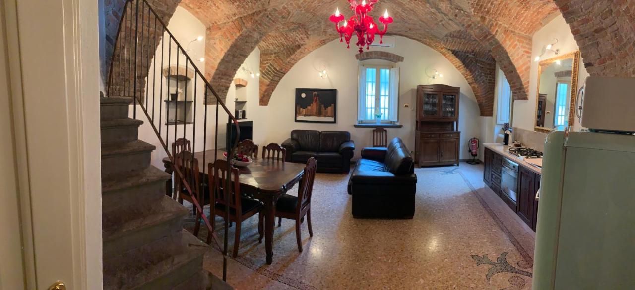 Quinta Quadra Hotel Chiari Kültér fotó